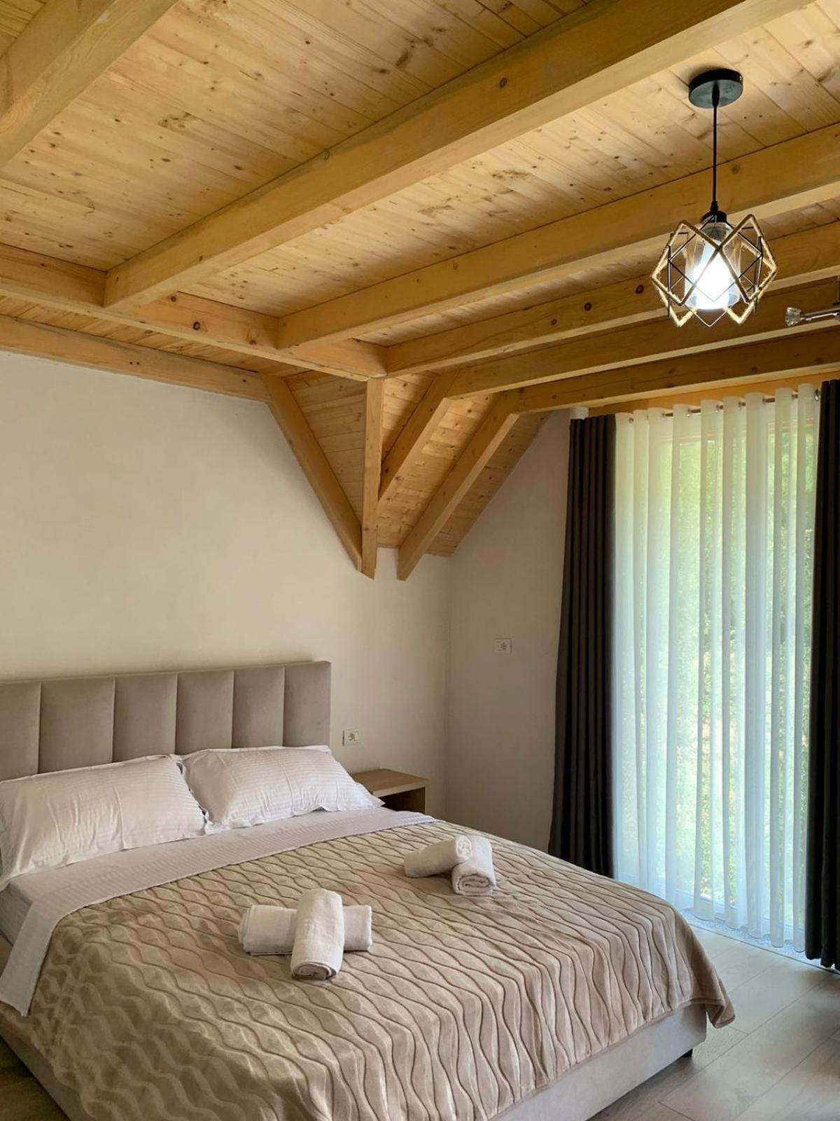 Serenity Guesthouse Тет Екстериор снимка