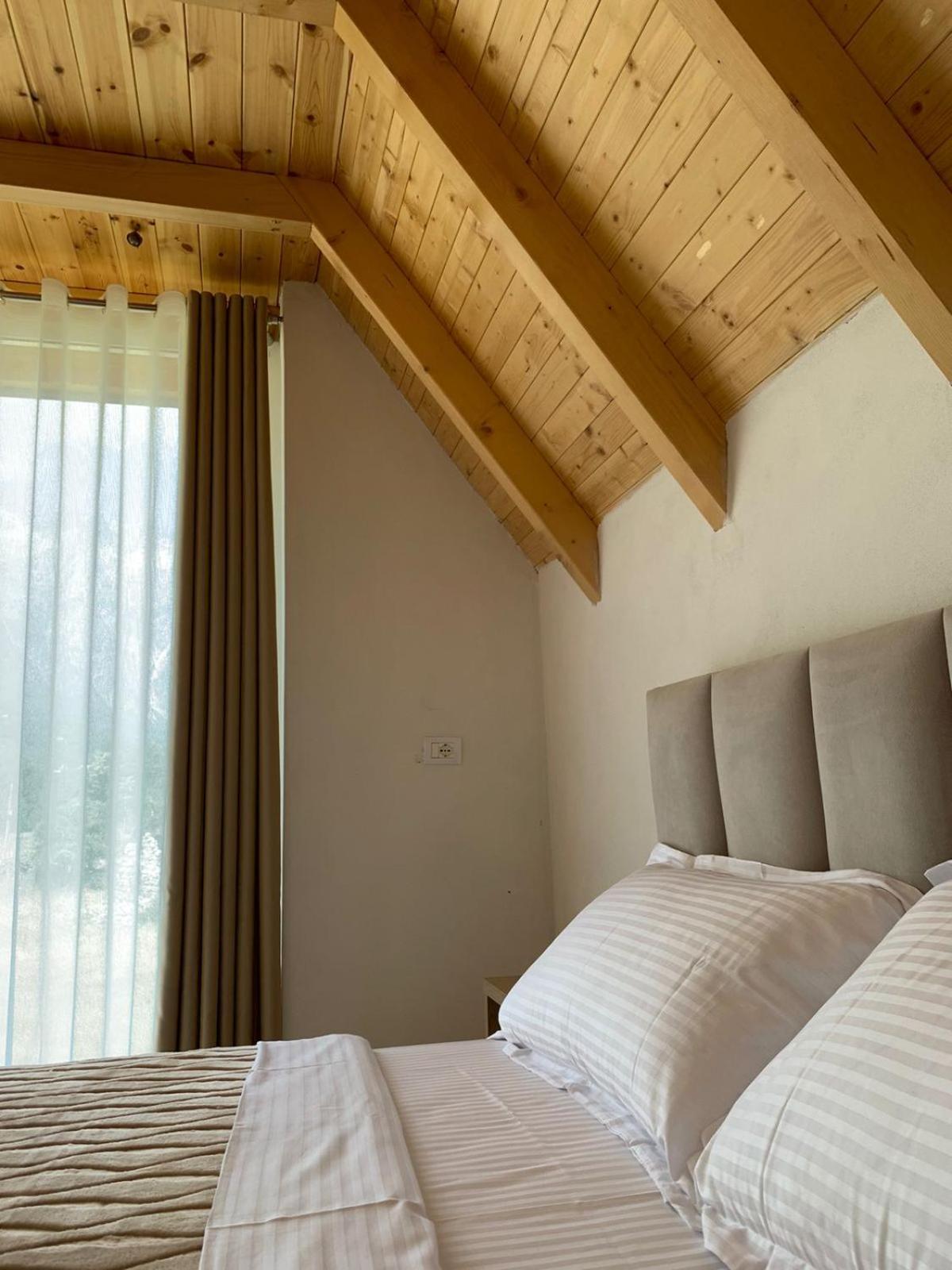 Serenity Guesthouse Тет Екстериор снимка